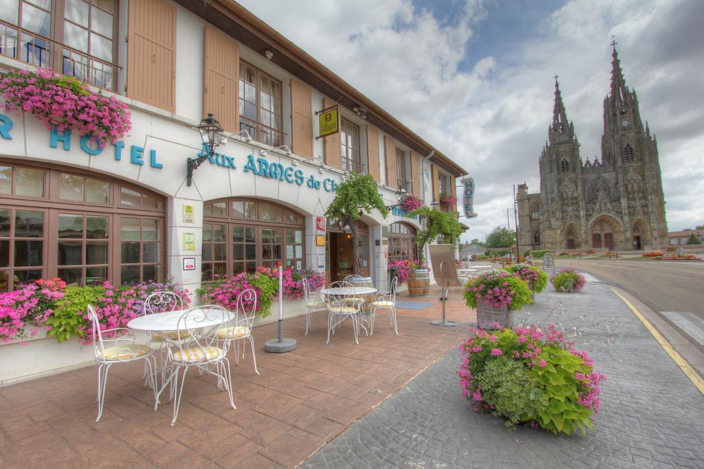 Hotel Armes De Champagne Châlons-en-Champagne Exterior foto